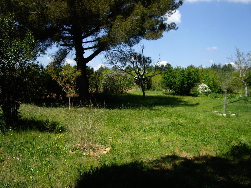 Le Mas Du Ruisseau Bellegarde  Habitación foto